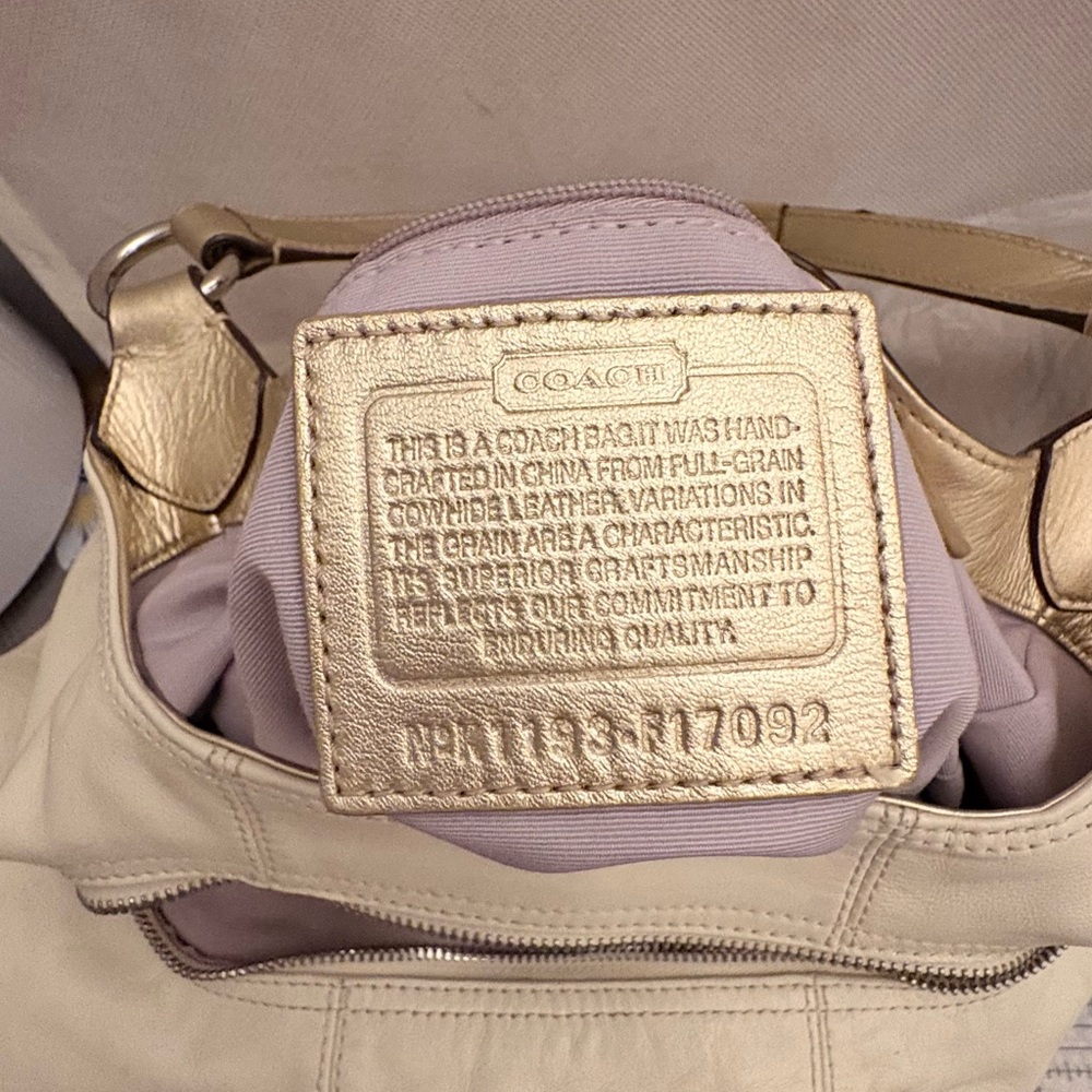 Coach Soho Lynn Metallic Gold and Ivory Leather Hobo Bag F17092 - Picture 8 of 9